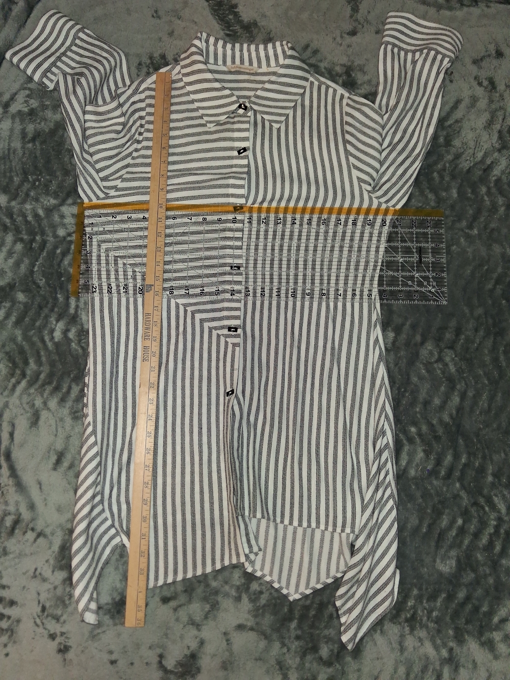 Soft Surroundings Size Large Striped Asymmetrical Button-Up Tunic - Gray & White - Picture 3 of 5